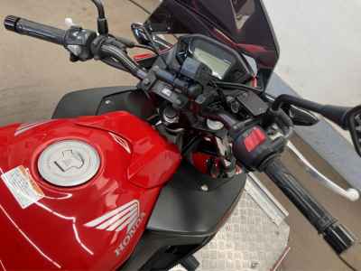 Honda CB250F 2016
