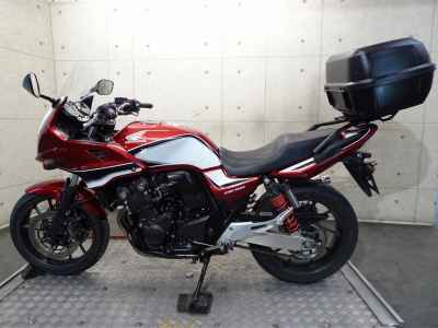 Honda CB400 Super Boldor 2020