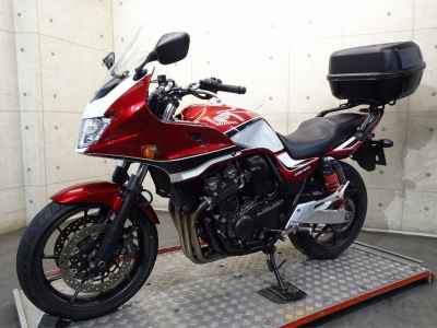 Honda CB400 Super Boldor 2020