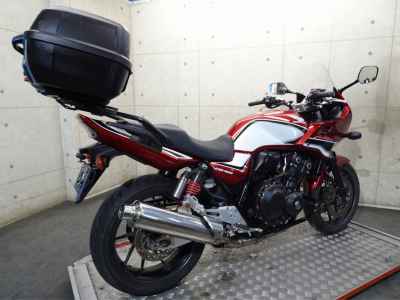 Honda CB400 Super Boldor 2020