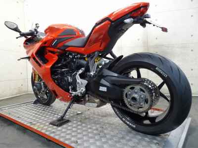 Ducati Supersport 950 S 2022