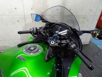 Kawasaki Ninja H2 SX SE+ 2021