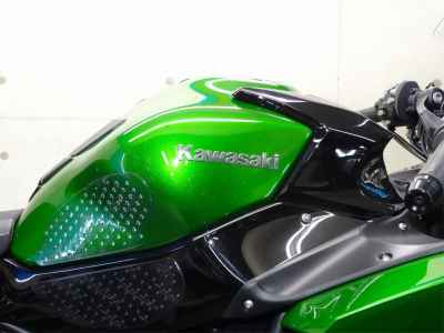 Kawasaki Ninja H2 SX SE+ 2021