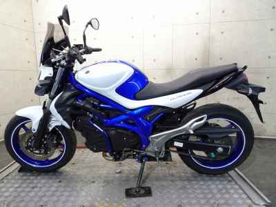 Suzuki Gladius SFV400 2012