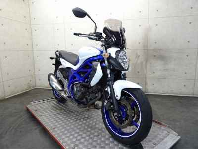 Suzuki Gladius SFV400 2012