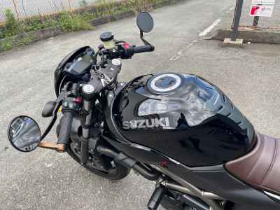 Suzuki SV650S 2022