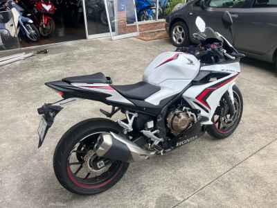 Honda CBR400R 2019