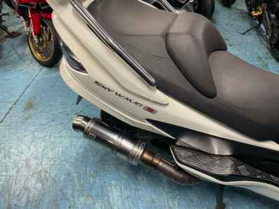 Suzuki Skywave 250S BASE