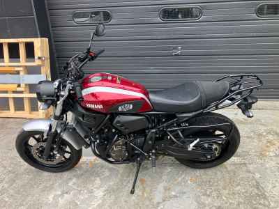 Yamaha XSR700 2021