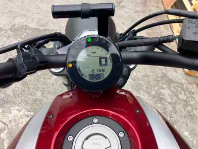 Yamaha XSR700 2021