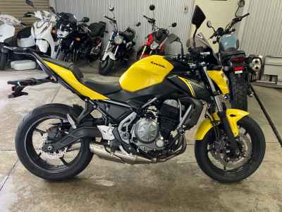 Kawasaki Z650 2021