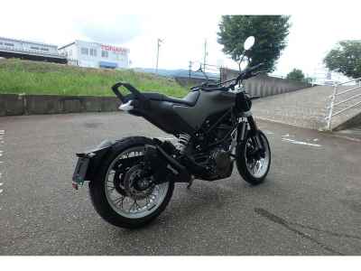 Husqvarna Svartpilen 401 2018