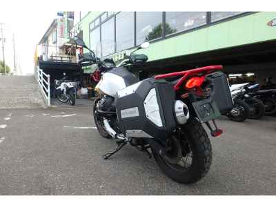 Moto Guzzi V85 TT 2019