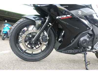 Suzuki GSX250R
