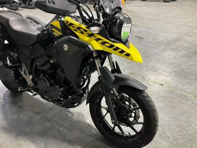 Suzuki V-Strom 250