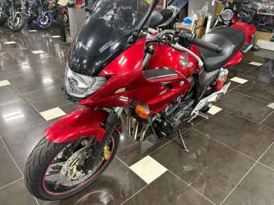 Honda CB400 Super Boldor 2014