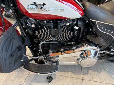 Harley-Davidson FLI 2024