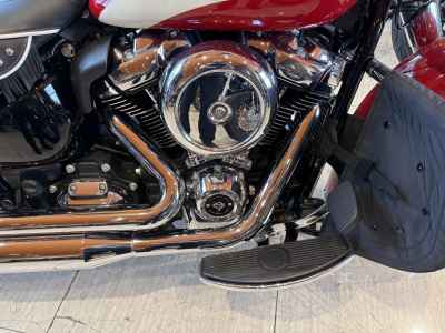 Harley-Davidson FLI 2024