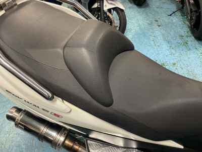 Suzuki Skywave 250S BASE