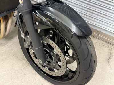 Suzuki GSR400 2012