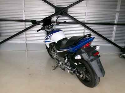 Suzuki GSR250