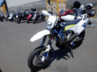 Husqvarna 701 Supermoto 2016