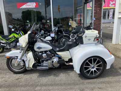Harley-Davidson FLHTCUI TRI Glide 2006