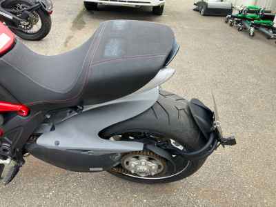 Ducati BY REBELL Carbon 2012