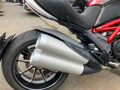 Ducati BY REBELL Carbon 2012