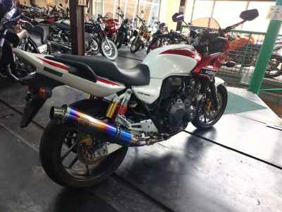 Honda CB400 Super Boldor 2014