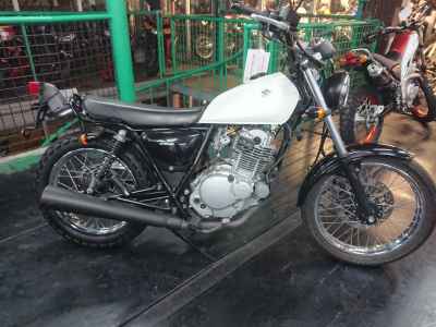 Suzuki GrassTracker