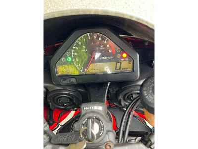 Honda CBR1000RR 2005