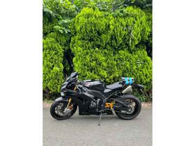 Honda CBR1000RR-R FB SP 2024