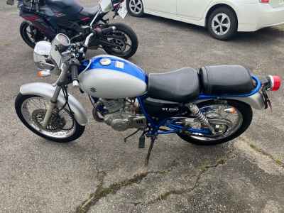 Suzuki ST250E