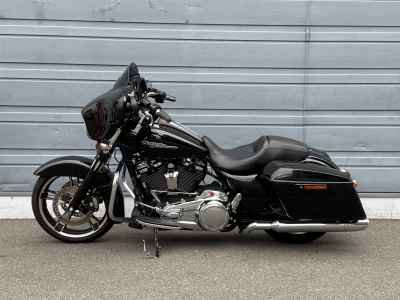 Harley-Davidson Street Glide FLHXS1690 2017