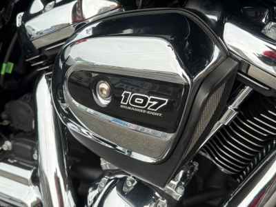 Harley-Davidson Street Glide FLHXS1690 2017