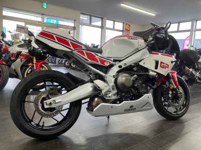 Yamaha XSR900 GP 2024
