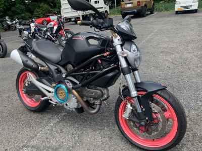 Ducati Monster 696 2013