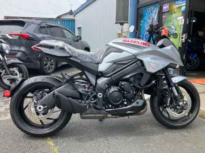 Suzuki GSX-S1000S Katana