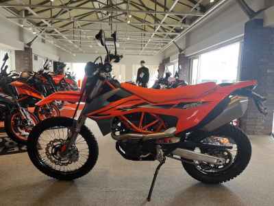 KTM 690 Enduro R 2024