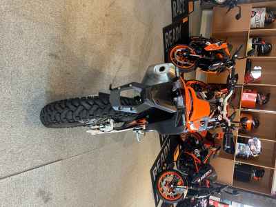 KTM 690 Enduro R 2024