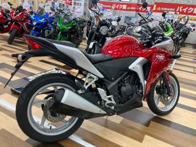 Honda CBR250R 2011