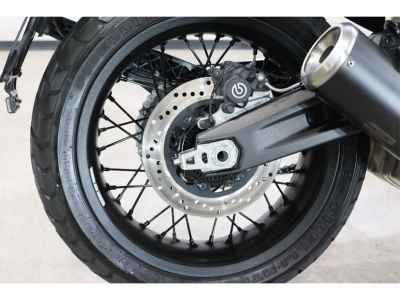 Yamaha XSR900 2023