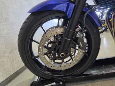 Honda CB400SF 2023
