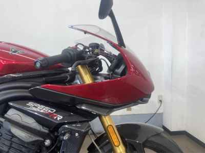 Triumph Triple 1200 RR 2022