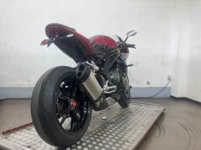 Triumph Triple 1200 RR 2022