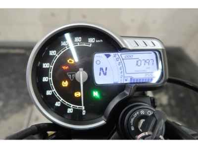 Triumph Speed 400 2025