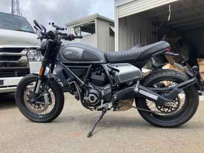 Ducati Scrambler Nightshift 2021