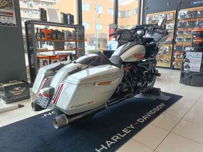 Harley-Davidson FLTRX STSE CVO 2026