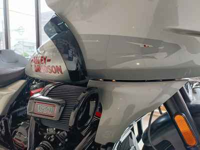 Harley-Davidson FLTRX STSE CVO 2026